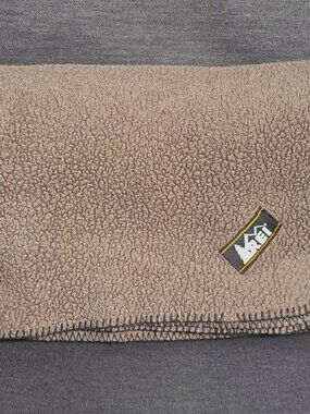 Vintage REI Fleece Throw Blanket
